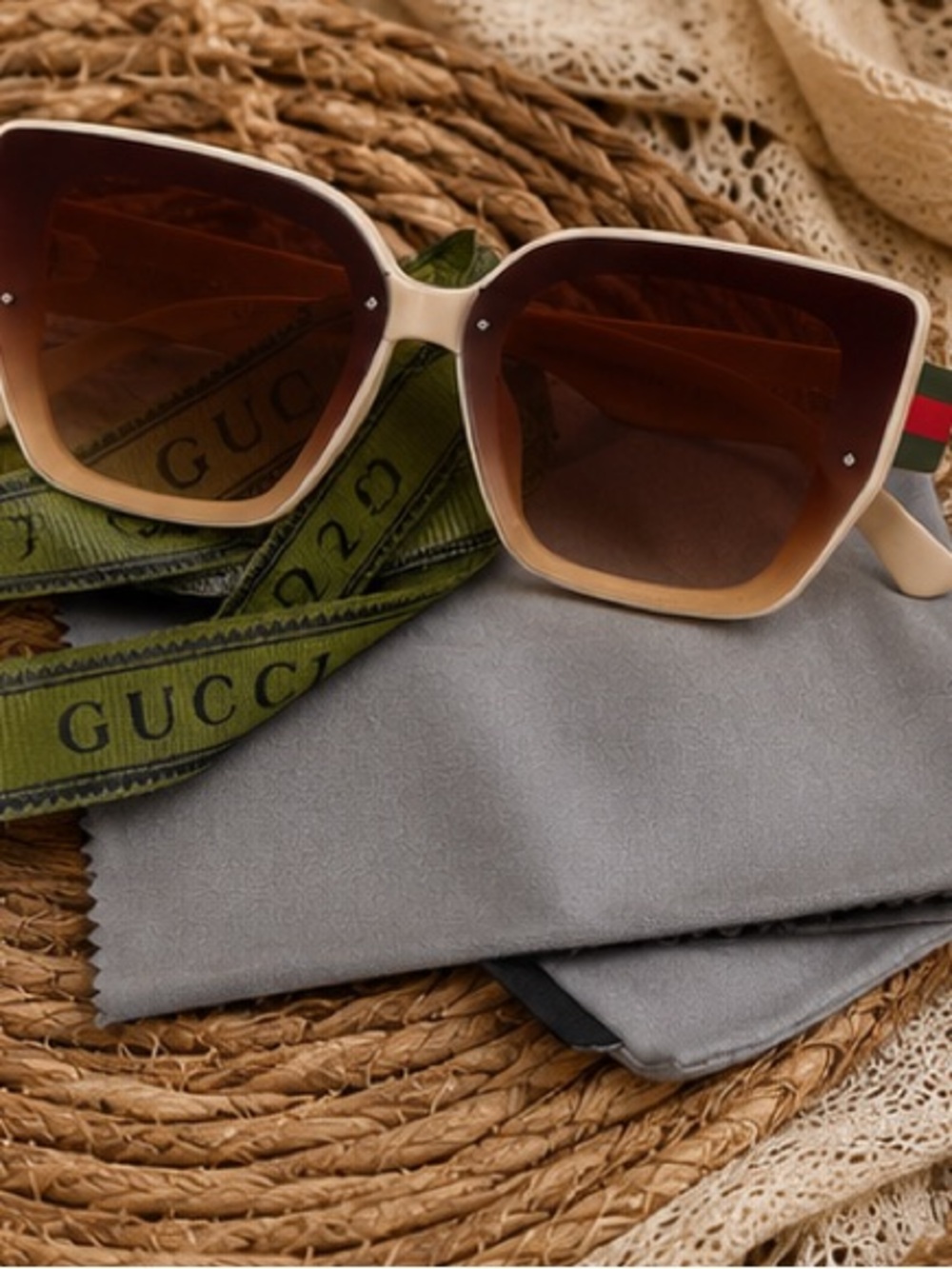 Designer Inspired Cream Oversized Square Gradient Fashion Sunglasses - Picture 4 of 4